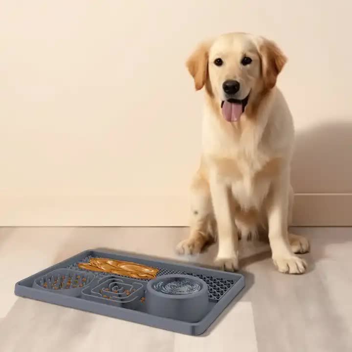 Multi-Functional Slow Feeder Mat for Dogs - 2PCS Black & Grey